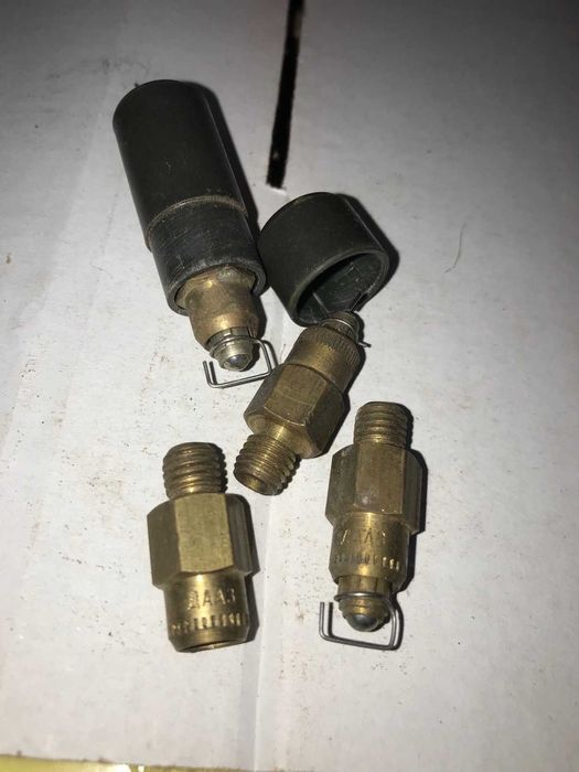 Набір жиклерів та голок до карбюратора та до іншіх паливних систем