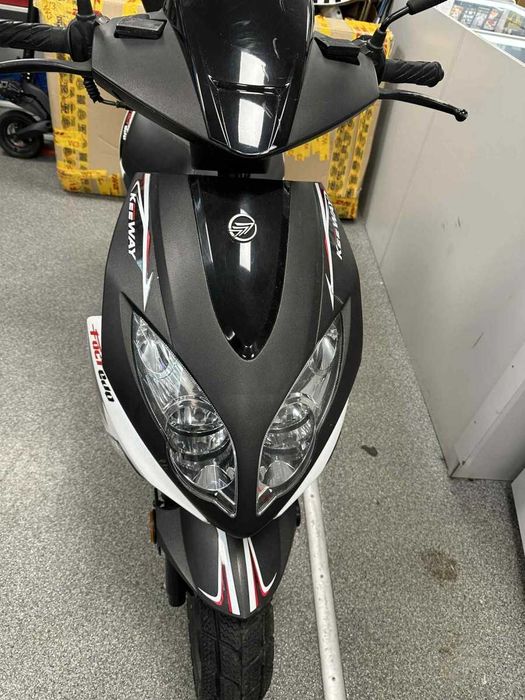 skuter Keeway Leone fact evo 50