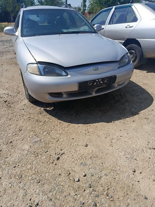 Продам бампер HYUNDAI LAHTRA 97гв