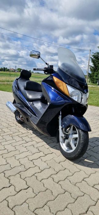 Suzuki Burgman 400