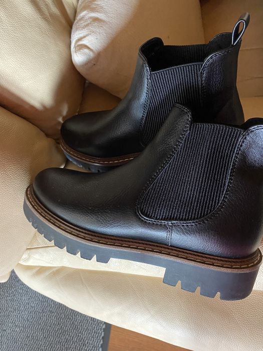 Ботинки женские размер 38
