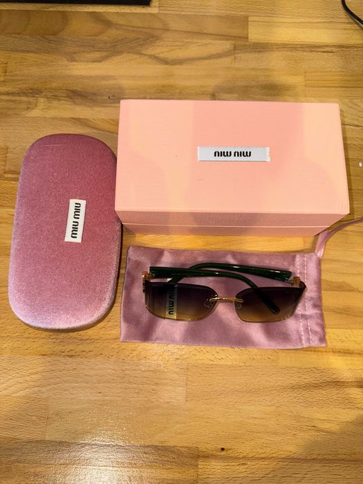 Óculos de Sol Miu Miu