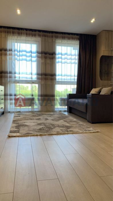 Квартира з стильним ремонтом у новобудові