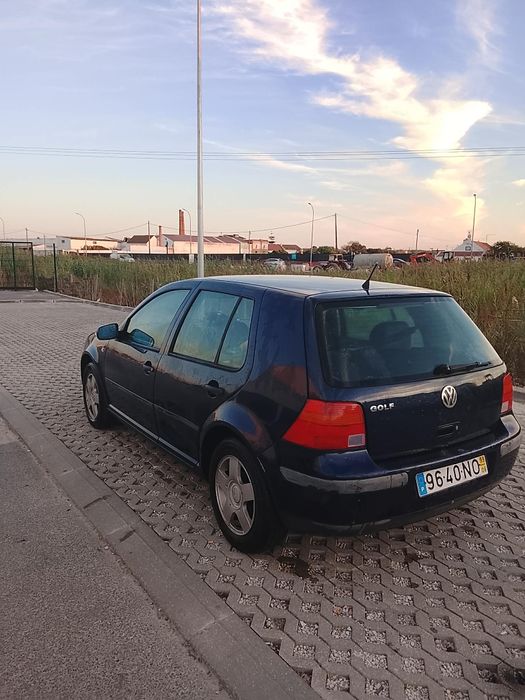 Vw golf 180  mil kilometros