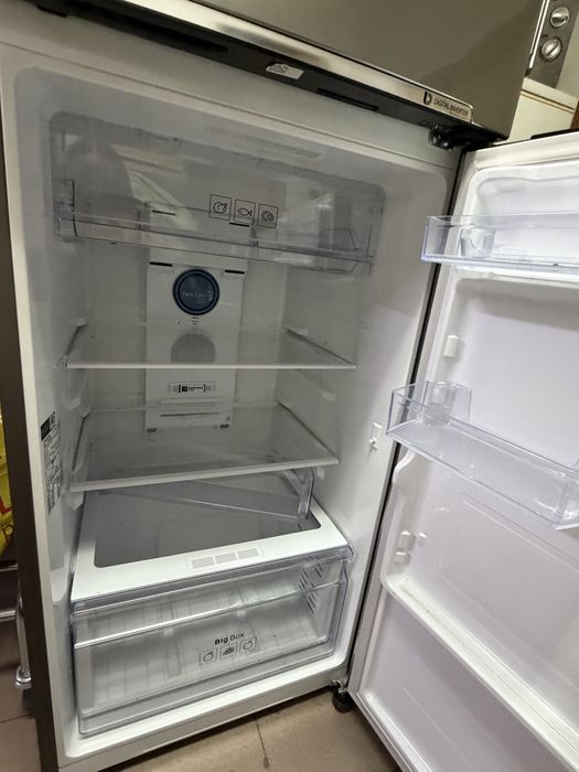 Frigorífico SAMSUNG RT31CG5624S9ES (No Frost - 171,5 cm - 305 L - Inox)