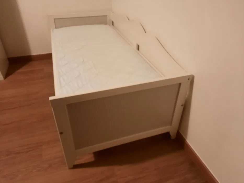 Berço e Cama 3 em 1