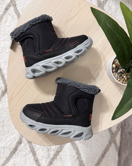 25р 26р Дитячі черевики Skechers , з мигалками