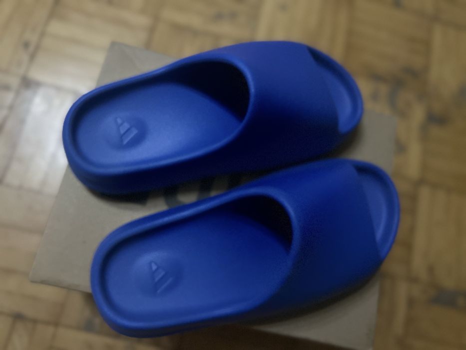 Kapcie yeesy slide