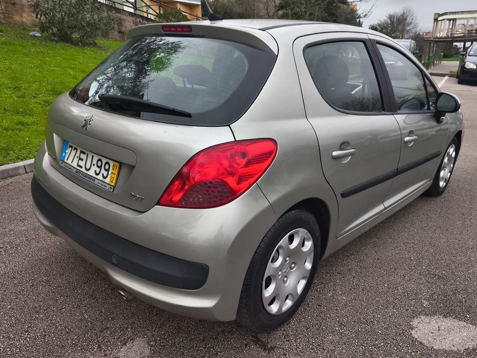 Peugeot 207 1.4 HDI