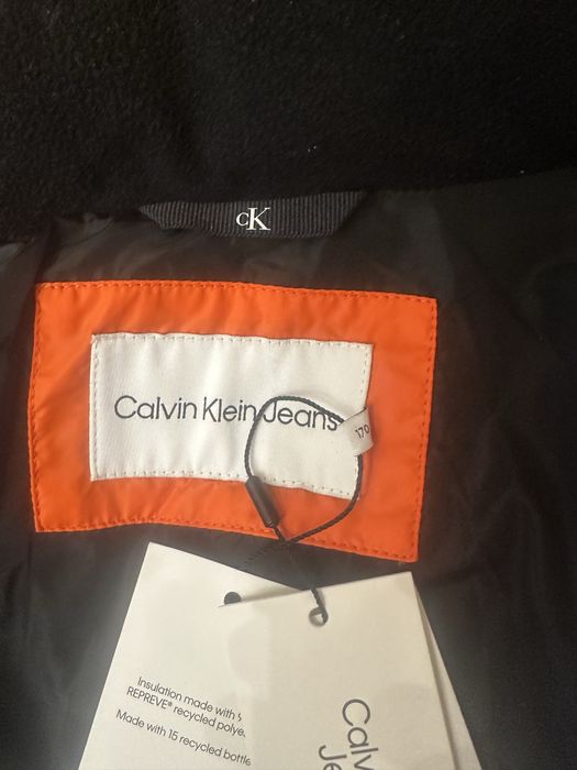 Куртка Calvin Klein новая