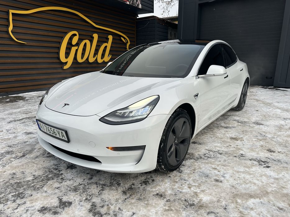 Tesla model 3 Standart range plus