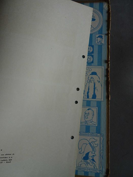 Livro Flamboyant - As aventuras de Tintim - O Loto Azul