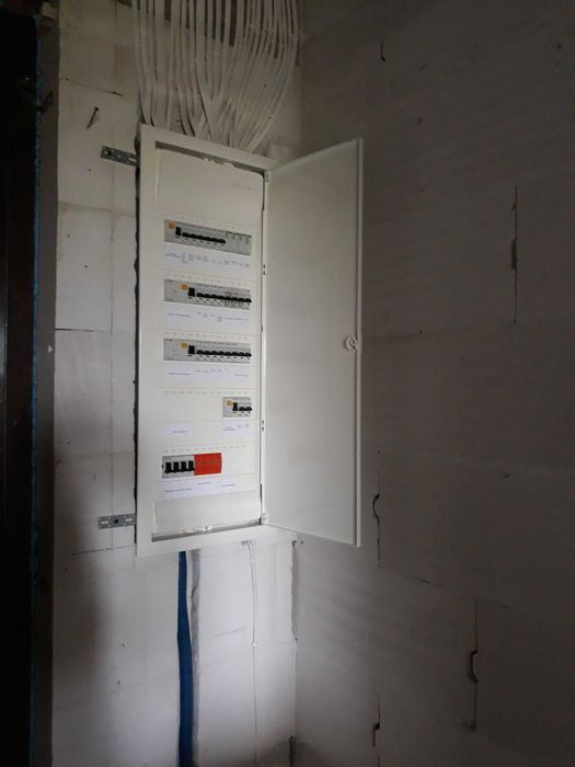 Instalacje elektryczne elektryk