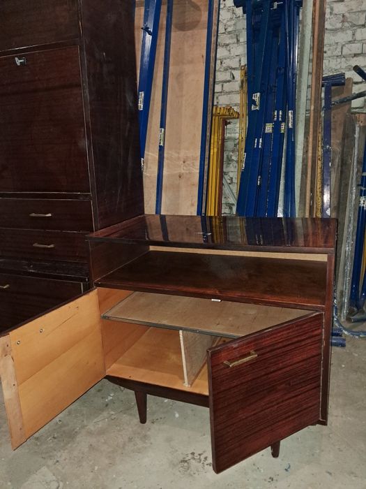 Безкоштовно меблі