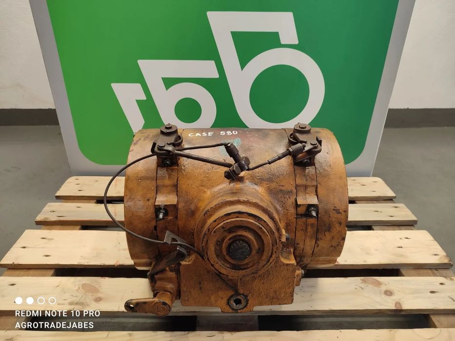 Tłok hamulca Case 580 SLE Carraro