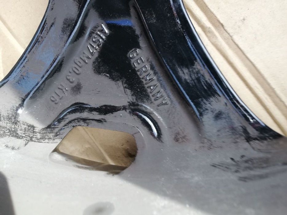 Felga Aluminiowa Renault 17 5x114,3 6,5j et-50