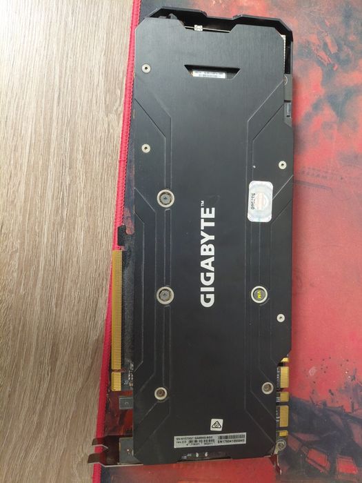 Відеокарта 1070 8gb