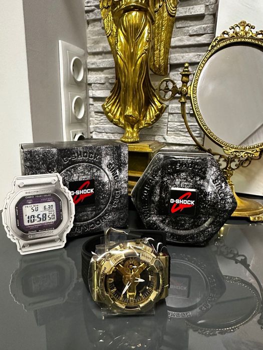 Часы CASIO G-Shock GM-110G-1A9ER