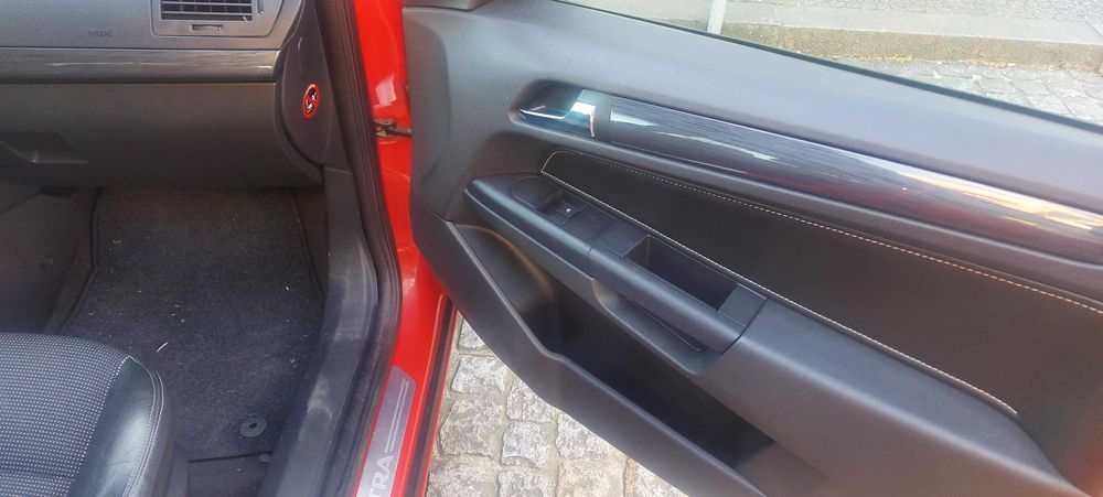 Opel Astra 1.4 Cosmo (2004) – Excelente Estado, Fiável e Pronto a Circular