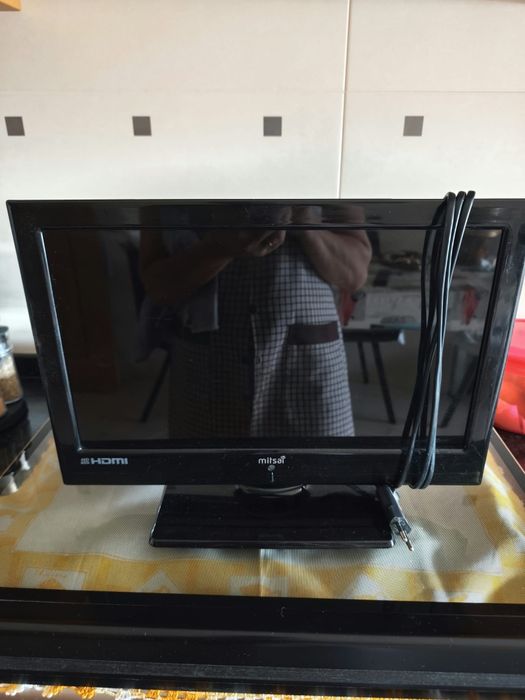 Televisão de 40 cm