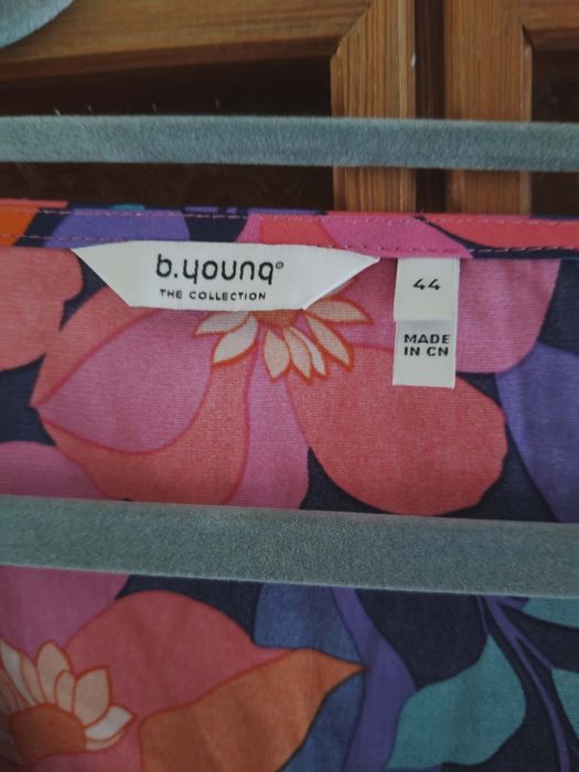 Śliczna damska sukienka