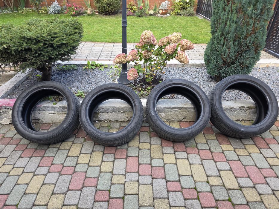 Літні шини Bridgestone 245/45 R18, 2021 рік, 4 шт