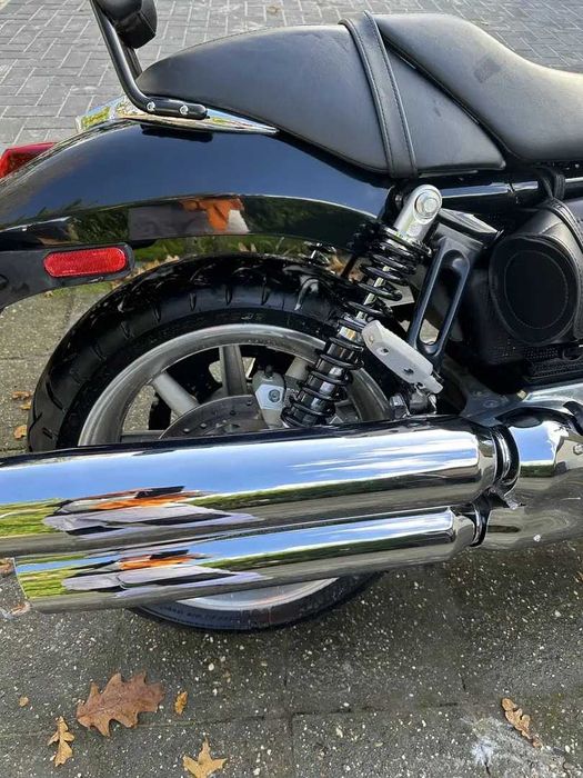 Harlay-Davidson V-ROD VRSCR Street ROD