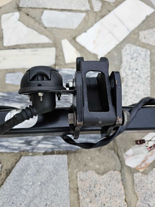 Engate de reboque Nissan Qashqai J11 – Original BRINK