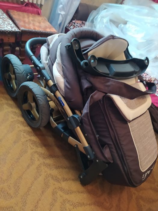 Детская коляска 3в1 фирмы Adamex