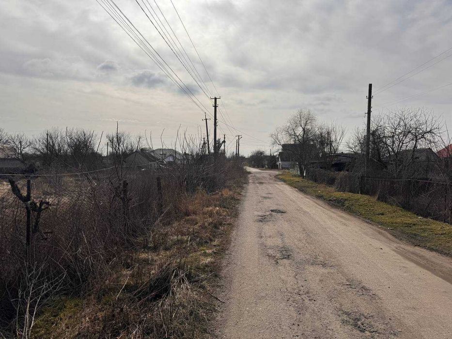Продам участок в Орловщине 16 соток под строительство