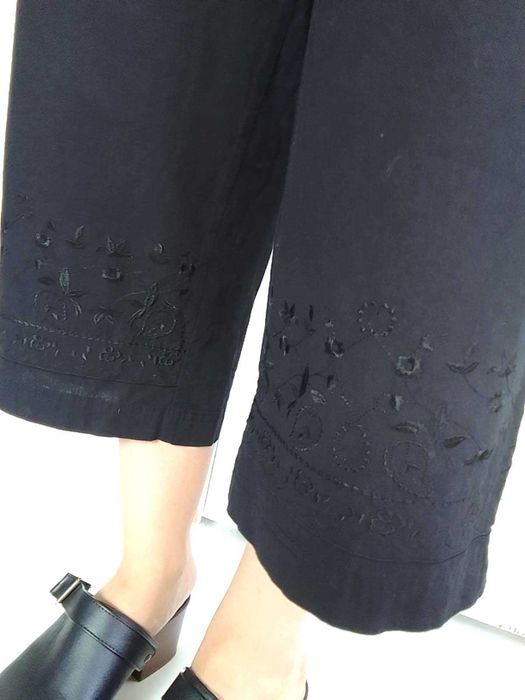 True vintage bawełniane spodnie czarne z haftem  L XL 40 42 jak nowe