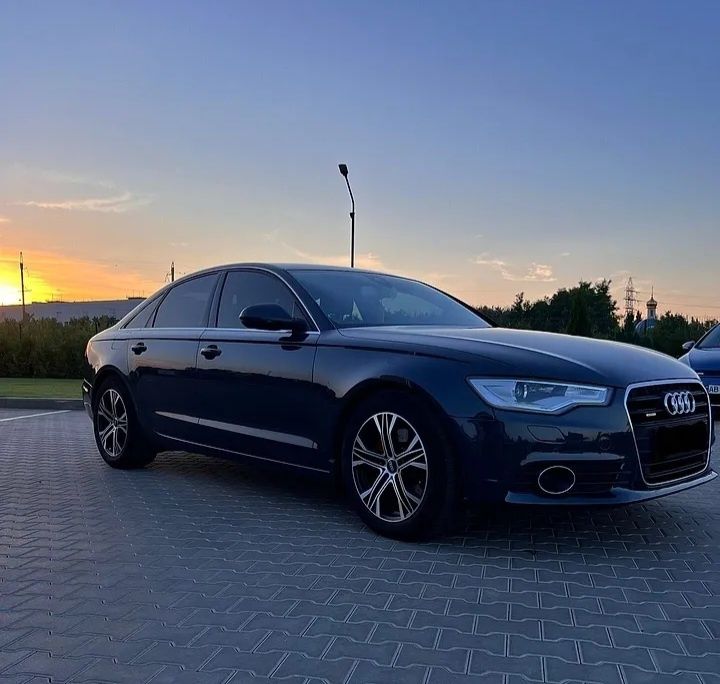 Продам Audi А6 2012