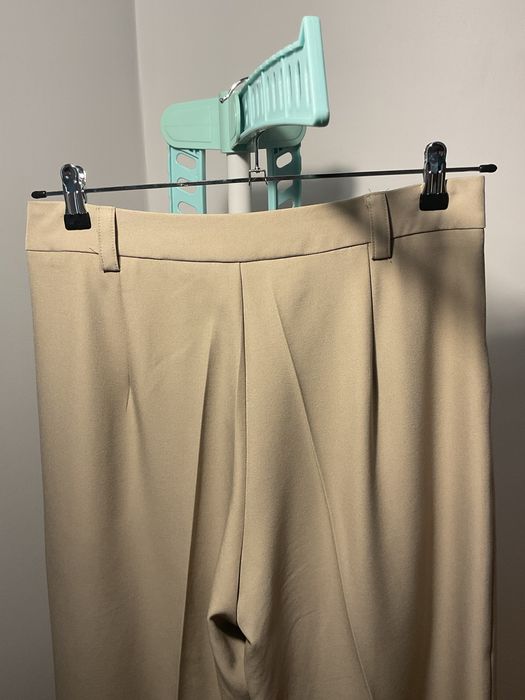 Calça formal mulher Dazy creme - usada 1 vez