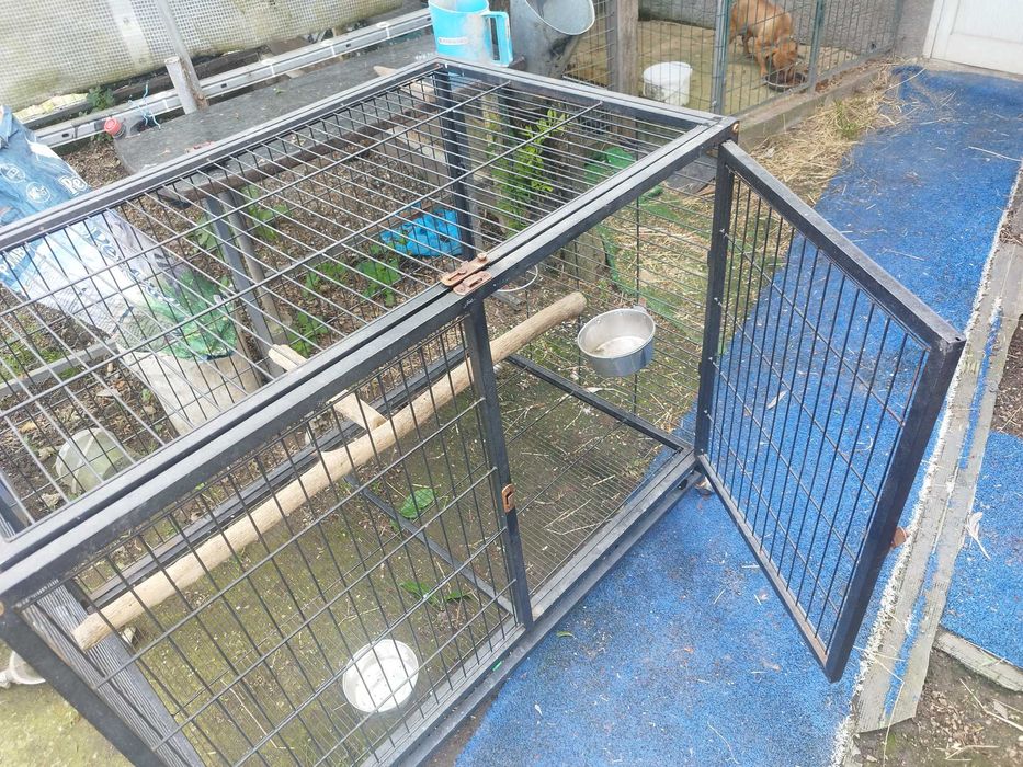 Gaiola em bom estado