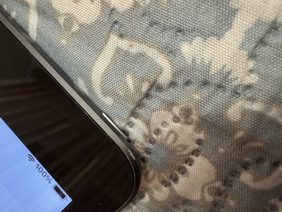 Apple ipad 8gen A2270