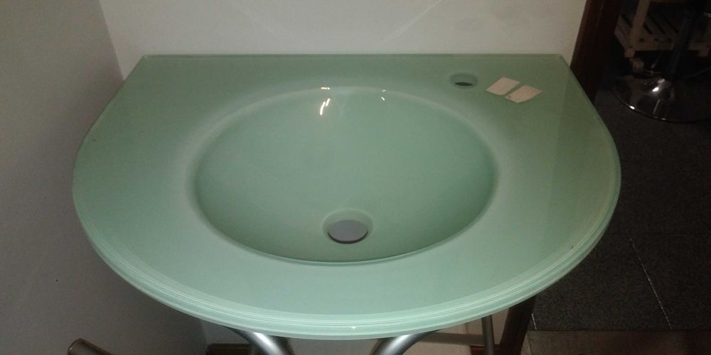 Lavatório casa banho moderno em vidro temperado com estrutura montagem