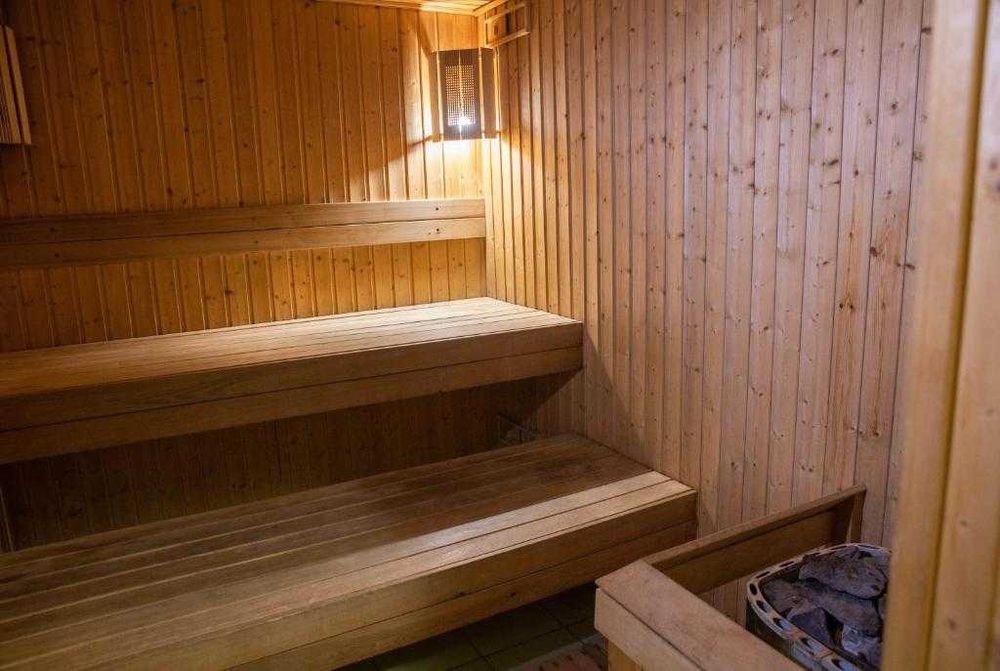 Котедж з сауною,Басейн,Чан,зона барбекю,альтанка,ресторан
