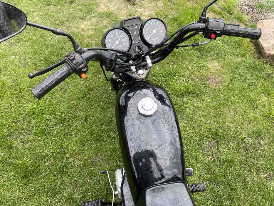 Мотоцикл Spark 125 кубов