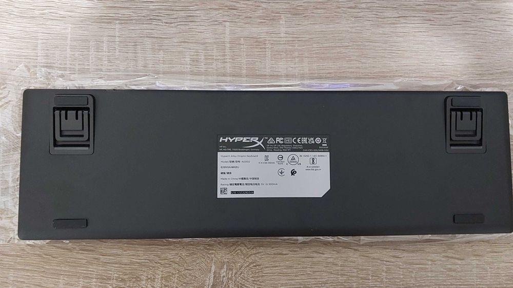 Teclado mecânico HyperX Alloy Origins PBT (Português)