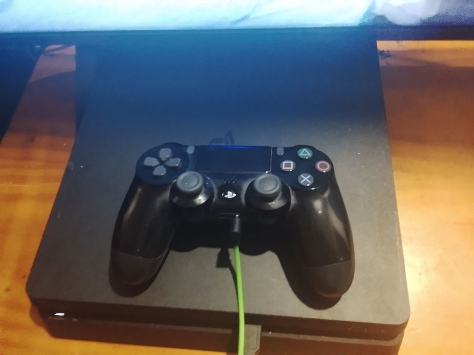 Ps4 1 terá semi-novo