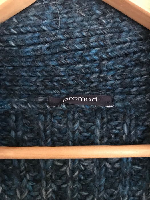 Piękny sweter damski Promod