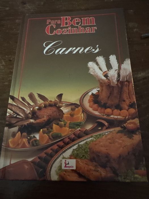 Livro Para bem  cozinhar Carnes