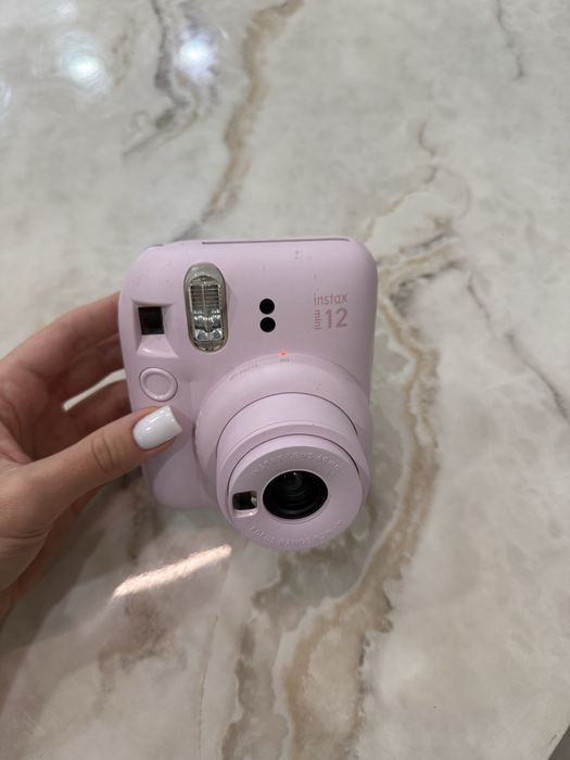 Instax mini 12 в ідеальному стані