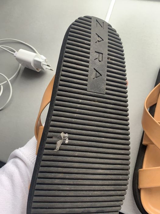 Шльопанці zara великий розмір