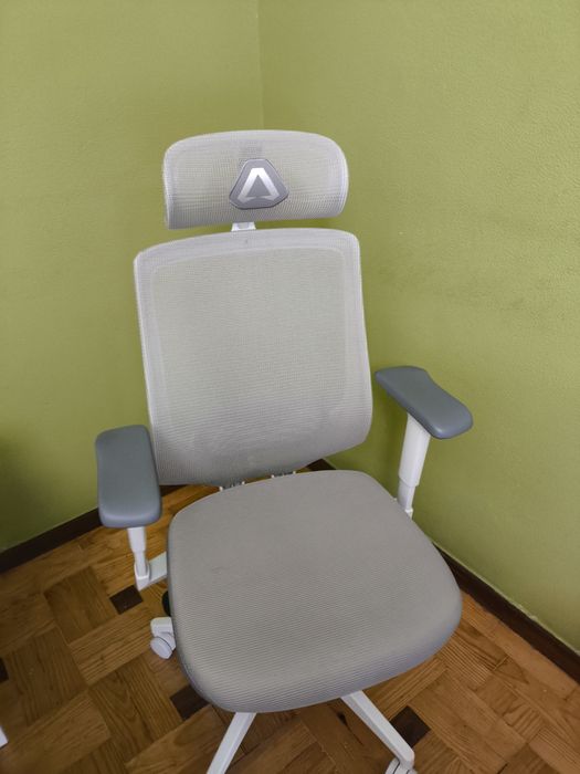 Cadeira alpha gamer Stella ergonómica