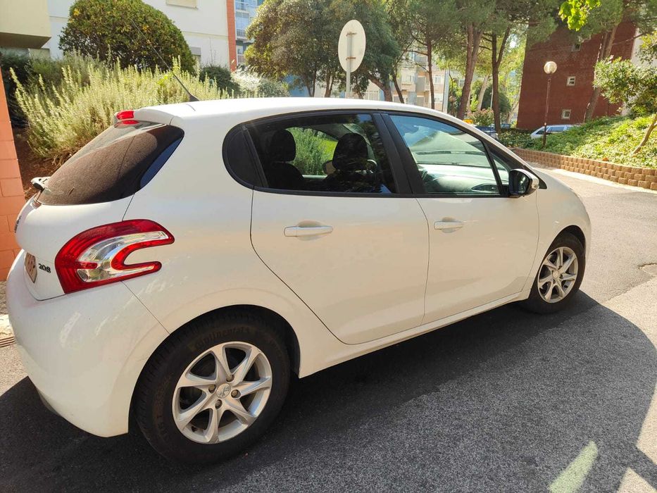 Peugeot 208 vti Active
