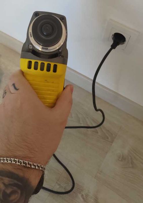 Кутова шліфувальна машина (болгарка) Stanley Fatmax FMEG220 850 Вт