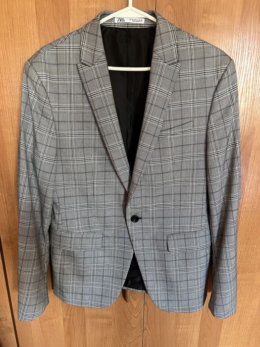 Elegancki garnitur ZARA MAN – szary w kratę