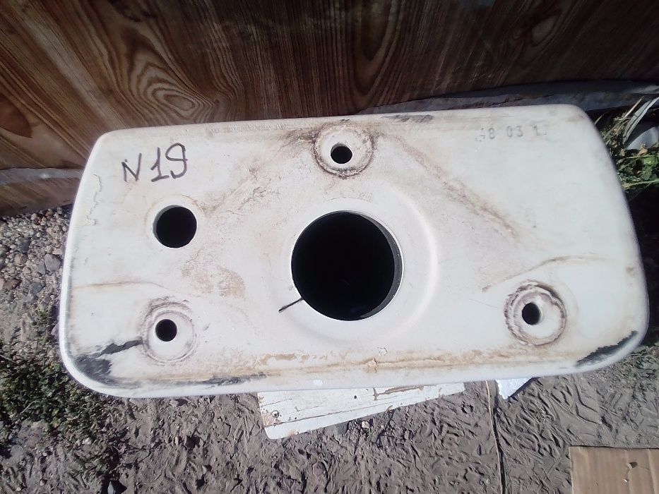 Бачок для унитаза, крышки, унитазы и раковины, Услуги сантехника