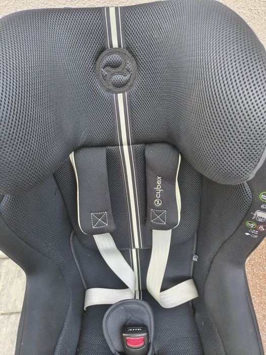 Fotelik Cybex Sirona GI+ z bazą obrotową Isofix